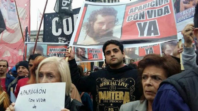 Santiago Maldonado, El Desaparecido de Argentina Santiago Maldonado, El Desaparecido de Argentina